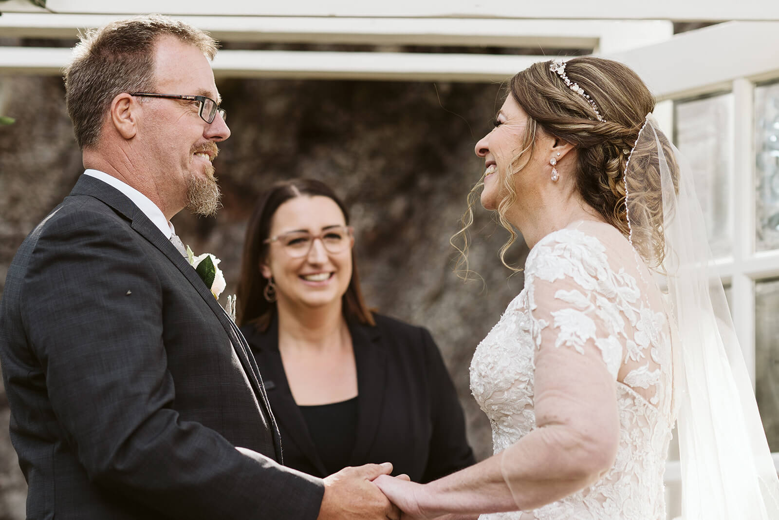 Kate Browne - Adelaide Marriage Celebrant - Adelaide Weddings